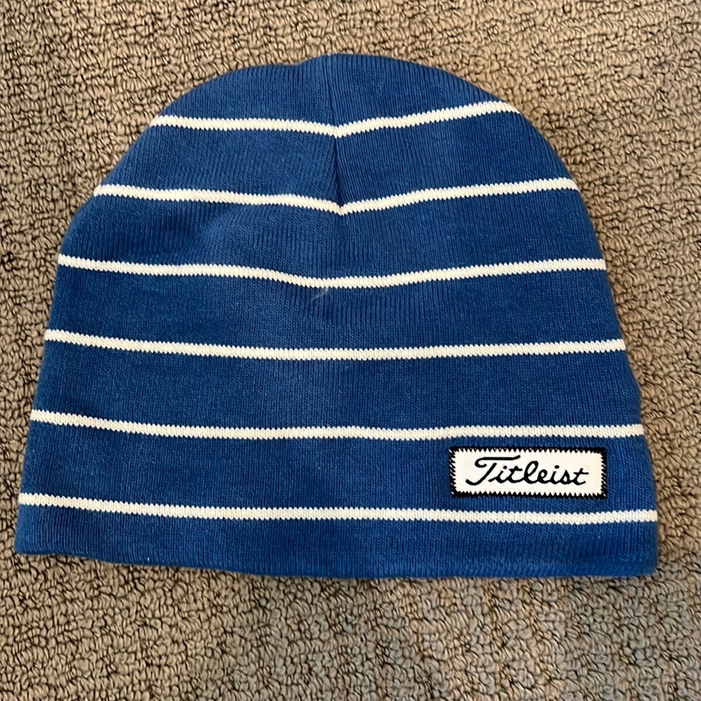 Titleist golf beanie